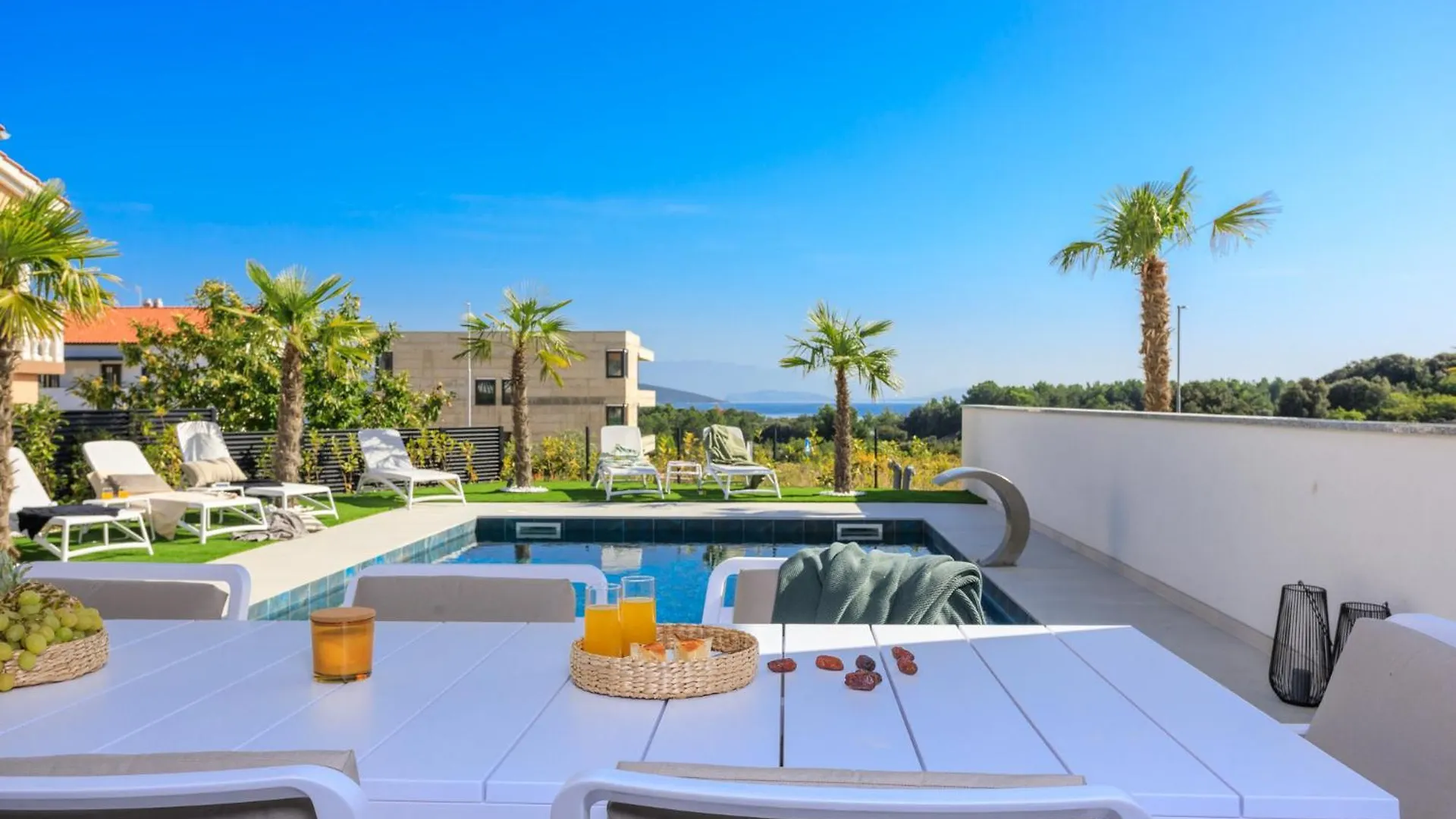 Deluxe Villa With Heated Pool, Whirpool, Sea View, Beautiful Beach IV - By Traveler Tourist Agency Krk Id 2403 Krk Town