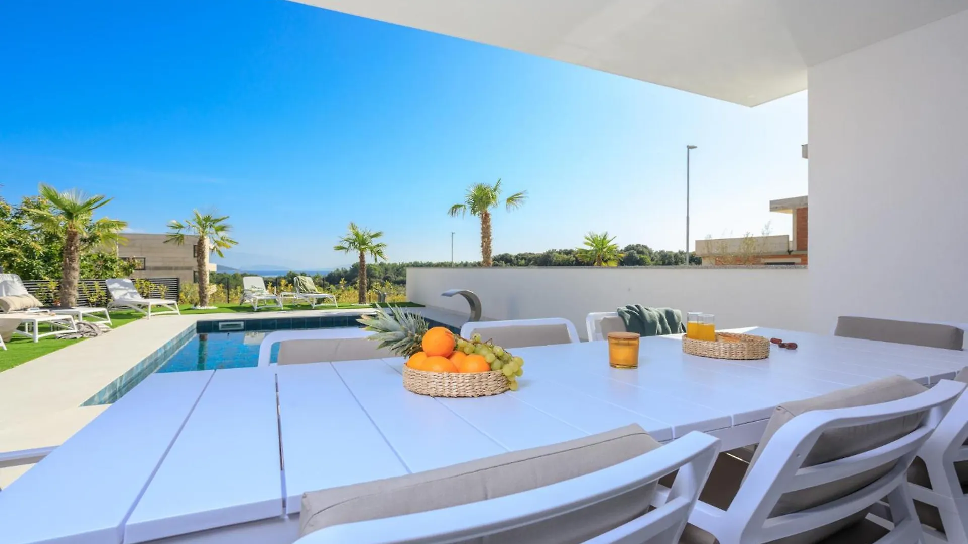 Deluxe Villa With Heated Pool, Whirpool, Sea View, Beautiful Beach IV - By Traveler Tourist Agency Krk Id 2403 Krk Town 0*,