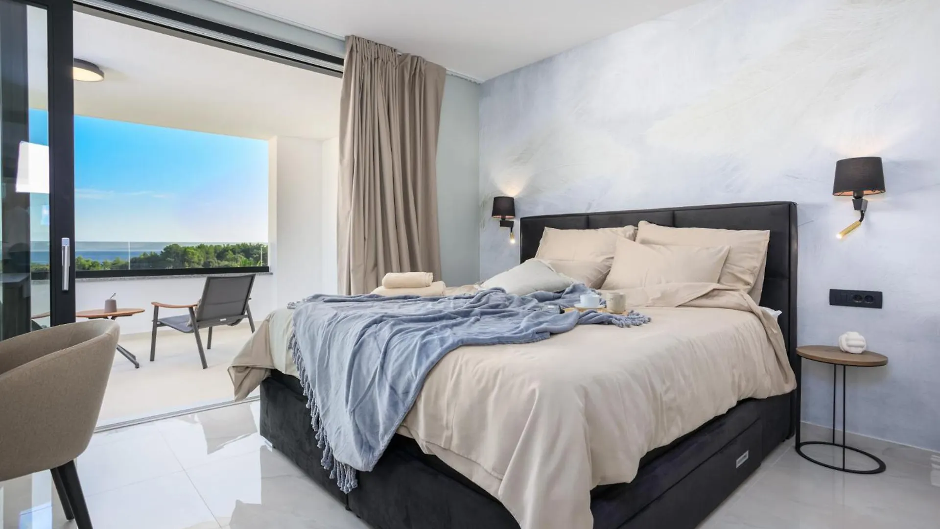 Deluxe Villa With Heated Pool, Whirpool, Sea View, Beautiful Beach IV - By Traveler Tourist Agency Krk Id 2403 Krk Town Croatia