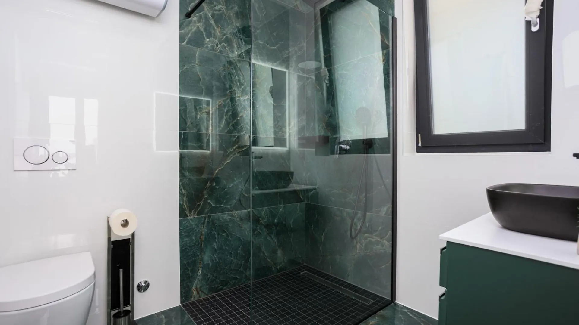 קרק Deluxe Villa With Heated Pool, Whirpool, Sea View, Beautiful Beach IV - By Traveler Tourist Agency Krk Id 2403 0*,  קרואטיה